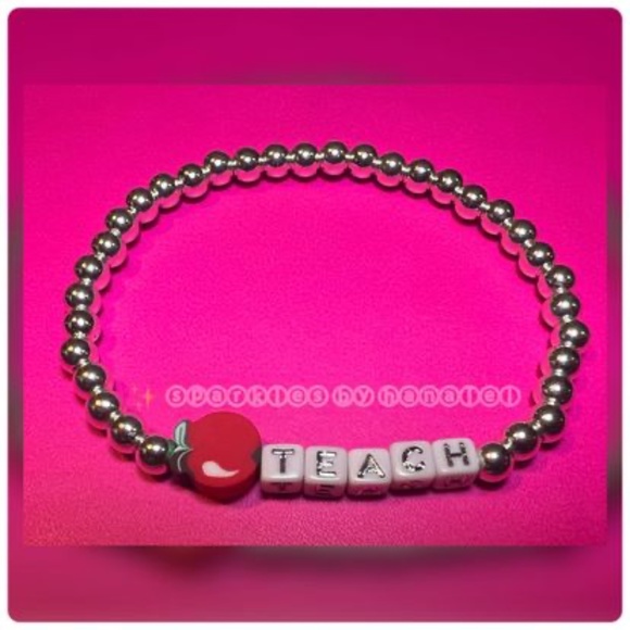 ‘Teach’ Bracelet - Picture 1 of 2